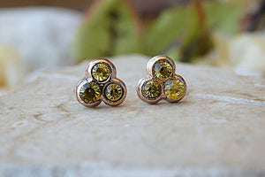 Top 10 Dainty Jewelry Must-Haves for a Simple Elegant Look