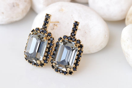 GRAY BLACK EARRINGS, Bridal Stud Earrings, Black Diamond Crystals Earrings, Bridal Shower Evening Dainty Earrings,Bridesmaid Smokey Earrings