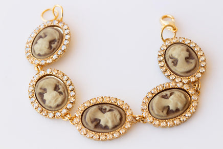 GOLD CAMEO BRACELET, Bronze Cameo Bracelet, oval cameo Bangles, Romantic Jewelry Set, Antique Cameo Jewelry, Rustic Vintage Wedding Bracelet