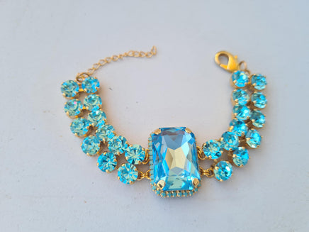 Bridal Blue bracelet, Aquamarine Crystal Bracelet, Light blue bracelet, Chunky Evening Blue Bracelet Formal Statement Bracelet, Wedding Gift