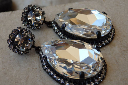 Bridal Teardrop Earrings