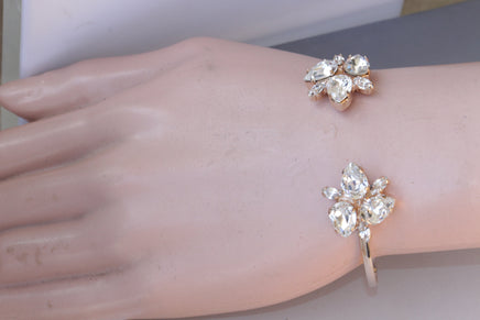 CLEAR CRYSTAL Bridal Earrings, Silver Earrings, Rebeka Earrings, Bridal Crystal Drop Earrings, Bridesmaid Earrings Gift, Cluster Earrings