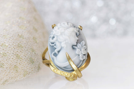 CAMEO RING, Art Deco Boho Ring, Black And White Ring, Gray Cameo Ring, Unique Engagement Ring, Gold Filled Ring, Women's Statement Ring Gift