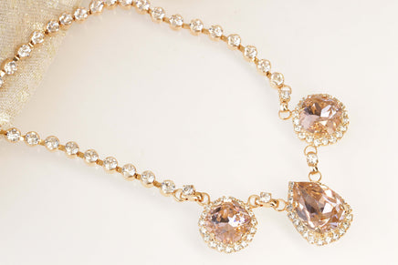 BLUSH NECKLACE, Rebeka Bridal Necklace for Wedding Jewelry, Bridal Pink Necklace, Bride Rose Necklace,Morganite Elegant Necklace,Mom Gift