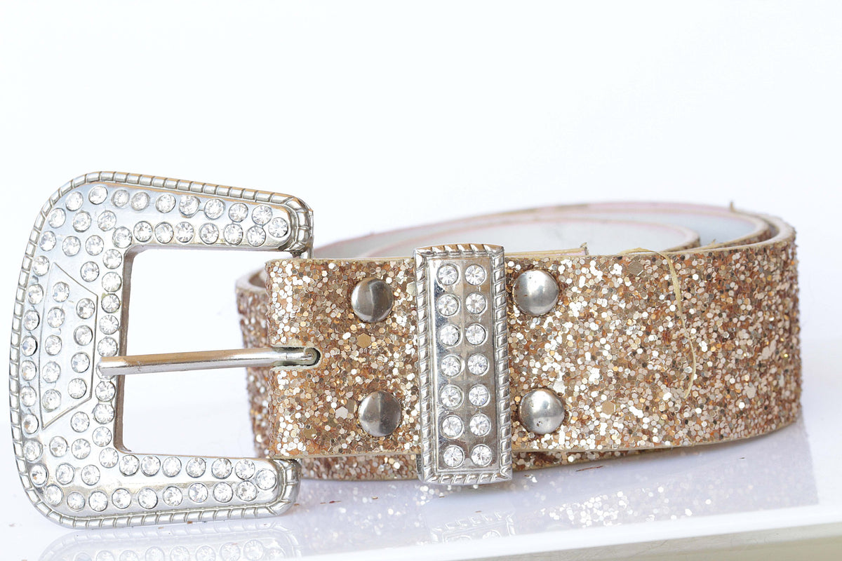 ベルト Rabanne Disco-Inspired Gold Belt Rabanne Disco-Inspired Gold Belt in Black | THE LIST
