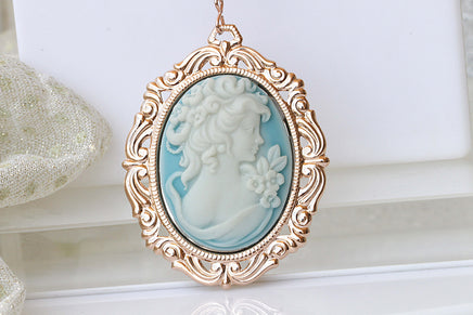 BLUE Cameo Necklace, Bridal Gift, Cameo Pendant, Light Blue Jewelry, Toggle Cameo Necklace, Victorian Style, Acrylic Cameo, Vintage Necklace