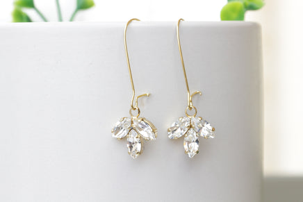 BRIDESMAID CRYSTAL EARRINGS, Minimalist Drop Earrings, Clear Earrings, Wedding Jewelry, Rebeka Earrings, Bridal Earrings, Gift For Brides