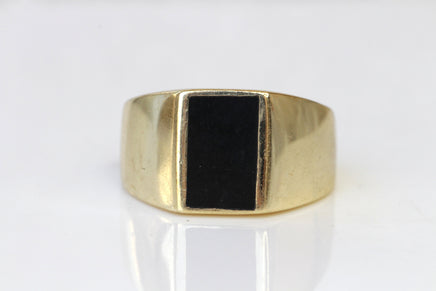 BLACK ONYX RING, Signet Black Gold Ring, 14k Goldfilled Ring, Women signet ring, Rings for Man, Men's Gold Ring, Flat Stone Ring,Chunky Ring