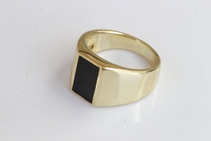 BLACK ONYX RING, Signet Black Gold Ring, 14k Goldfilled Ring, Women signet ring, Rings for Man, Men's Gold Ring, Flat Stone Ring,Chunky Ring