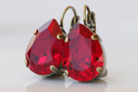 RED DROP earrings, Bridesmaid Dark Red Siam Earrings, Vintage Brass Earrings, Teardrop Earring, Rebeka Wedding Jewelry, Bordeaux Earrings