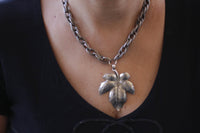 LEAF PENDANT NECKLACE, Chunky Rope Necklace,Silver Statement necklace, Gift for Woman, Boho Jewelry,Large Pendant Necklace With Chunky Chain