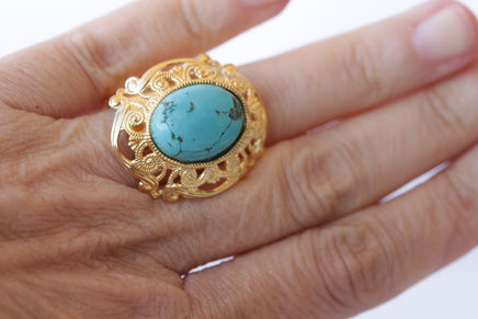 Large Genuine turquoise Ring, Filigree Big Ring, Estate jewelry gift for her, Blue Ring and earring Set,Statement Chunky Gold Turquoise Ring