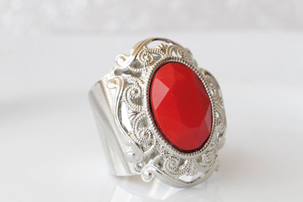 RED STONE RING, Crystal Coral Gold Ring, Filigree Big Ring, Estate jewelry gift for Woman, Statement Chunky Ring, Cocktail Adjustable Ring