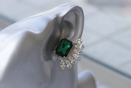 EMERALD WEDDING EARRINGS, Bridal Green Earrings, Statement Earrings, Emerald White Earrings, Cluster Studs,Dark Green Jewelry,Leaf Earrings
