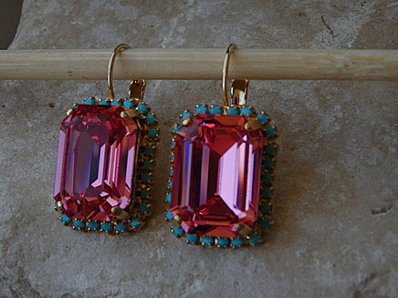 FUCHSIA RING, Pink Rebeka Crystal Ring, Unique Rectangle Ring, Gold Pink Cocktail Ring, Bridal Shower Gift Idea, Hot Rose Pink Ring