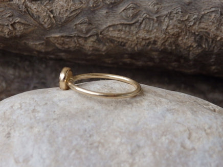 Minimal Onyx Gold Ring, Black Gemstone Stacking Ring, Black Minimalist Ring, Black Onyx Goldfilled Ring, Onyx jewelry Gift, Black Stone Ring