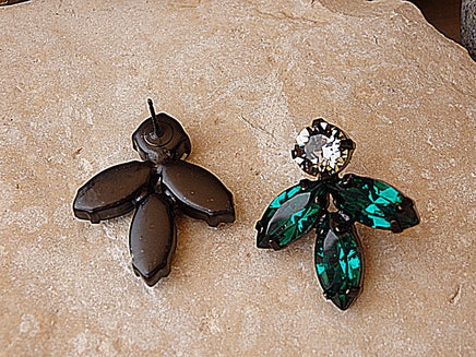 Cluster earrings. Emerald crystal Rebeka earrings. Green gray earrings. Cocktail stud earrings. Women jewelry gift. Estate earrings .