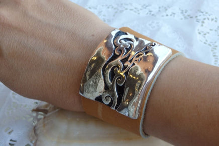 Leather Bracelet. Brown Cuff Leather Bracelet. Chunky Cuff Men Leather Bracelet. Women Leather Beacelet. Silver And Leather Unique Jewelry.