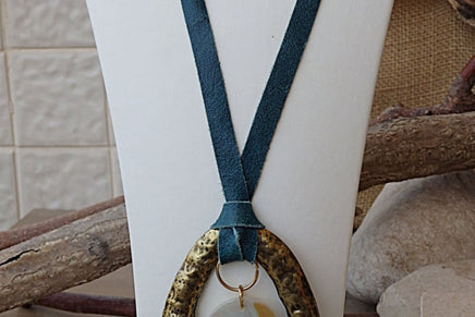 Leather Statement Necklace. Seashell Pendant. Boho Leather Necklace With Large Pendant. Turquoise Leather Necklace. Blue Brass Shell Jewelry