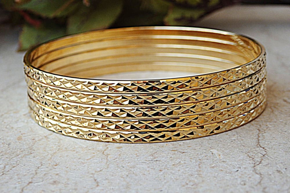 Minimalist Hammered Gold Bangle, Set Of 2, Thin Gold Bangle Bracelet, Gold Filled Stacking Bangles, high quality Bangles For Women | Celebration Bangles