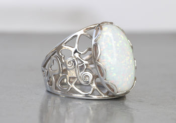 Vintage Opal Rings That Never Go Out of Style