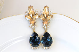 Evening earrings