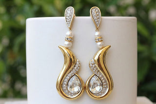 Pearl earrings