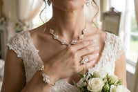 BOUCLES D'OREILLES DE MARIÉE EN PERLES