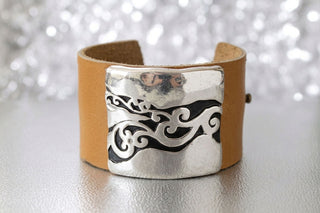 Leather bracelet