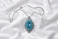 pendentif en crochet de perles