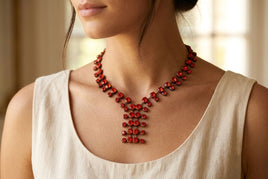 Collier orange statement