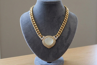 Chunky Pendant Necklace