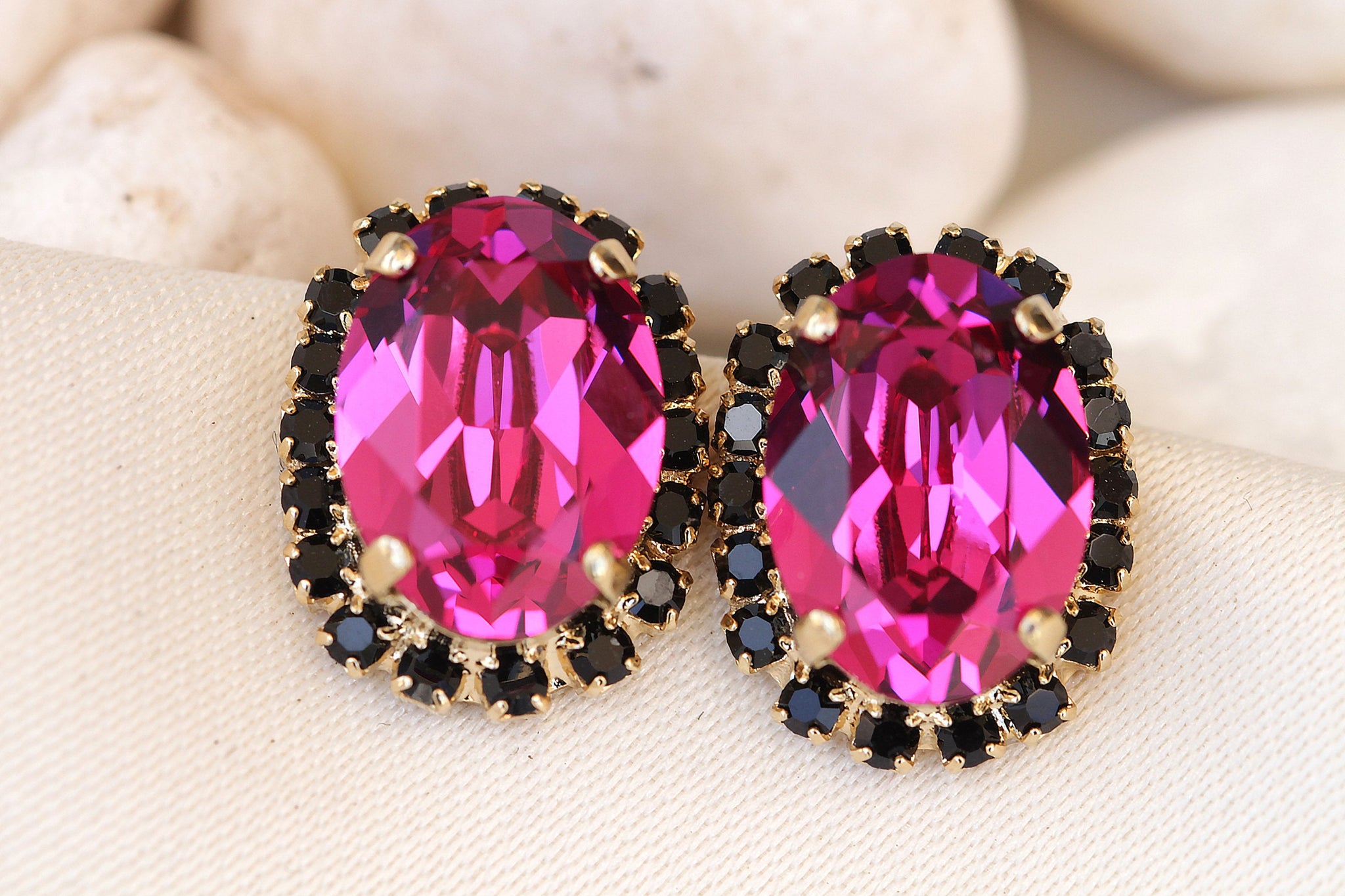 black dress pink earrings All Black Dress with Pink Earrings