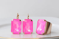 PINK FUCHSIA RING, Statement Pink Stone Ring, Hot Pink Ring, Large Unique Ring, Big Stone Cocktail Ring, Neon Ring, Dark Pink Chunky Ring