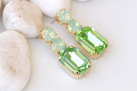 PERIDOT MINT EARRINGS ,Green Bridal Long Earrings, Bridesmaids Earrings, Gift For her, Geometric earrings, Light Green Crystal Earrings