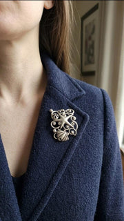Silver Antique Filigree Brooch – Art Deco Crystal Pin