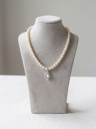 Elegant Pearl & Crystal Jewelry , Bridal Necklaces And Unique Silver-Plated Gifts
