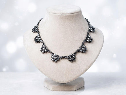 Hematite Crystal Flower Necklace – Elegant Statement Jewelry