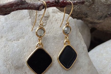 Black Rhombus Dangle Earrings