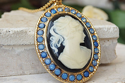 Cameo Pendant