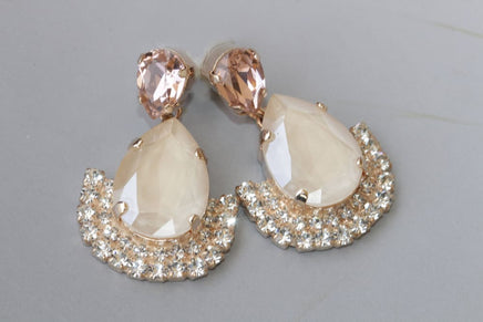 Cream Teardrop Earrings