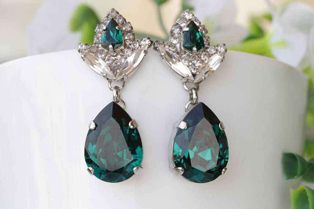 Hotsell Dark Forest Green Petal Earrings