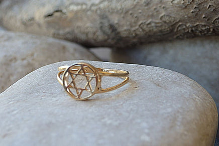 Delicate Star Of David Ring