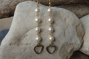 Double Heart Pearl Earrings. Ivory Pearl Earrings For Bridal. Wedding White Pearl Long Love Earrings. Heart Shaped Pearl And Gold Earrings.