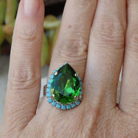Emerald Rebeka Ring