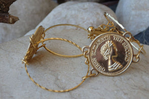 Gold Bracelet. Coin Jewelry. Elizabeth Second Coin Jewelry. Hoops Bracelet. Coin Charm Bracelet. Bohemian Coin Bracelet. Gypsy Bracelet