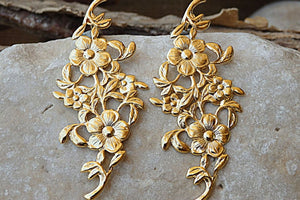Gold Stud Bridal Earrings. Gold Leaf Stud Earrings. Statement Gold Earrings. Wedding Gold Leaves Earrings. Post Earrings. Silver 925 Studs