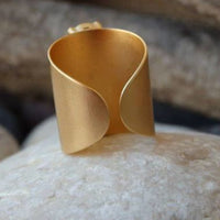 Gray Ring