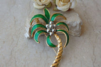 Green Gold Brooch.enamel Brooch. Vintage Green Brooch