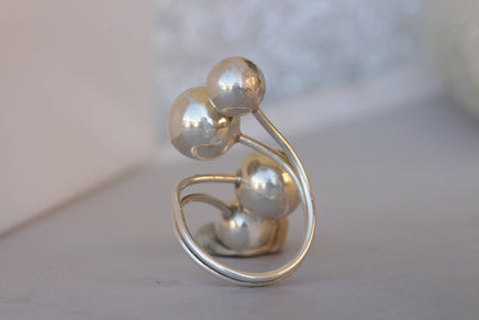 BALLS RING, Silver Ball Ring, Everyday Ring, Sterling Silver Ball Ring, Double Twig Ring Women&#39;s Statement Ring, Spiral Ring, Stacking Ring